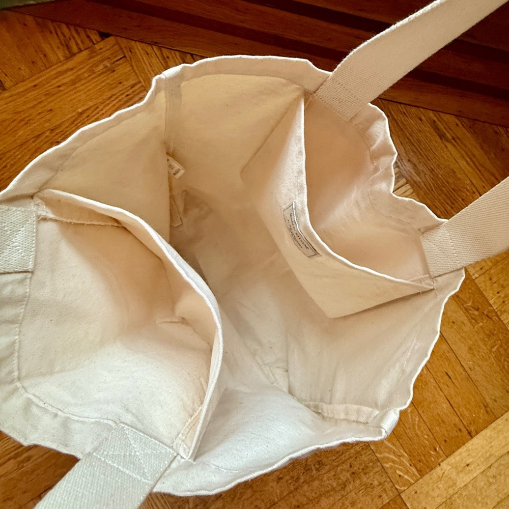 MAISON KITSUNÉ Natural/Cream Canvas Tote with Logo Patch - Picture 4 of 5